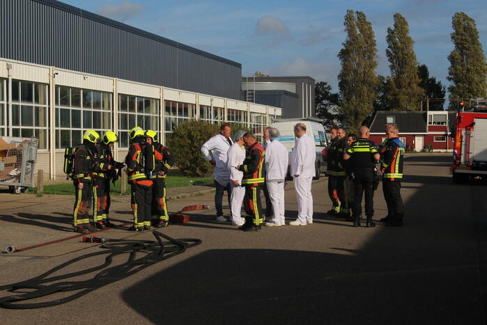 Bedrijfspand ontruimt door chemische reactie