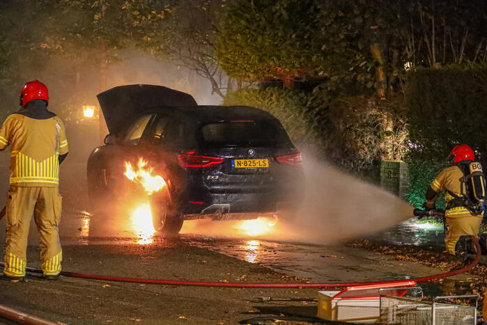 Elektrische BMW iX3 vliegt in brand