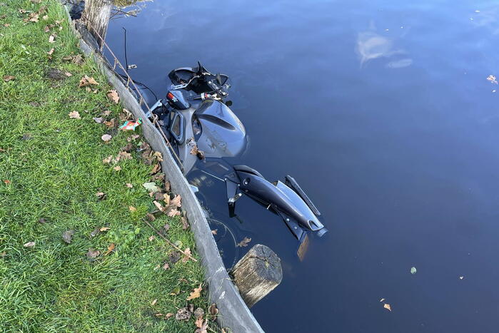 Gestolen motor teruggevonden in visvijver