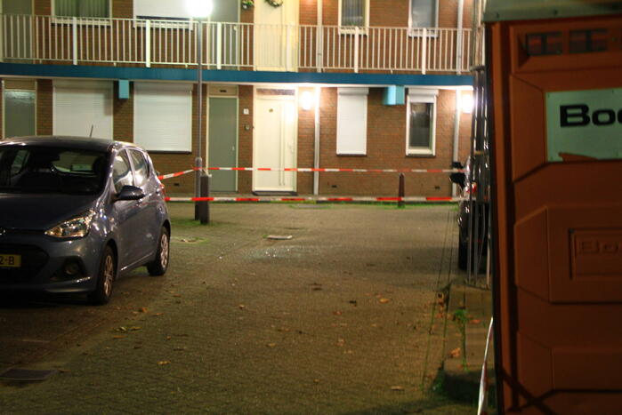 Onderzoek naar mogelijke schoten in woning