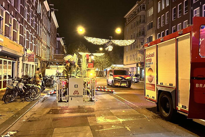 Brand in meterkast zeven mensen ademen rook in