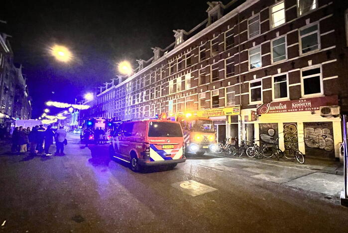 Brand in meterkast zeven mensen ademen rook in