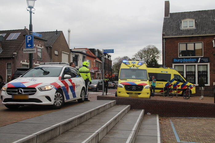 Traumahelikopter landt op brug