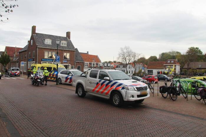 Traumahelikopter landt op brug