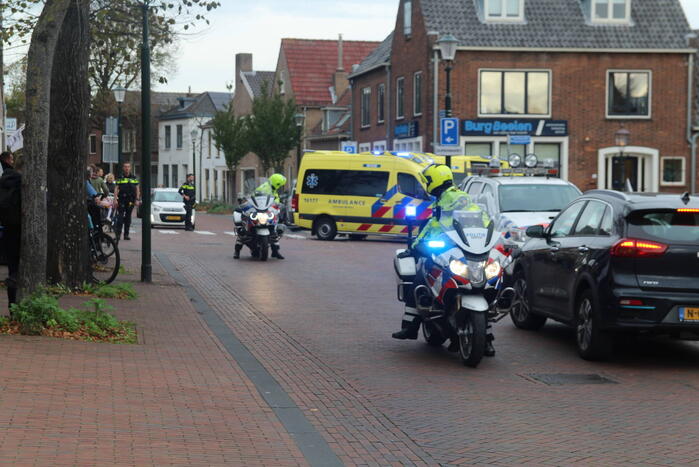 Traumahelikopter landt op brug
