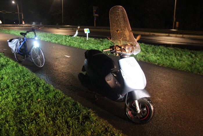 Voetganger vlucht na aanrijding