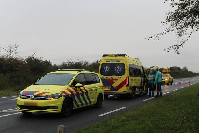 Aanrijding tussen vier voertuigen