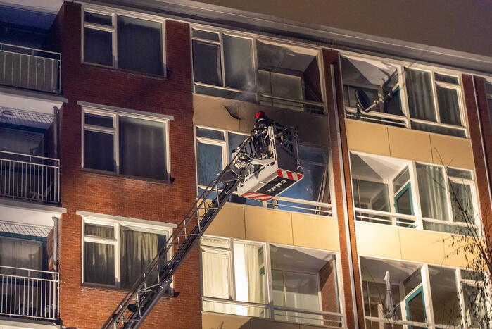 Tientallen appartementen ontruimd door brand