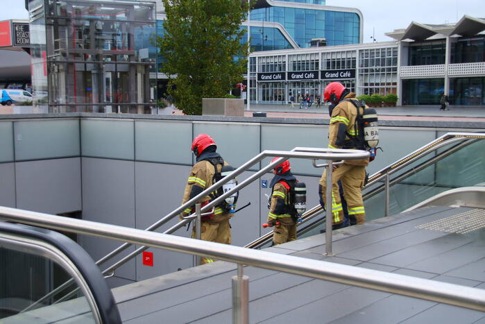 Veel rookontwikkeling op metrostation