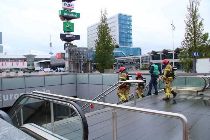 Veel rookontwikkeling op metrostation