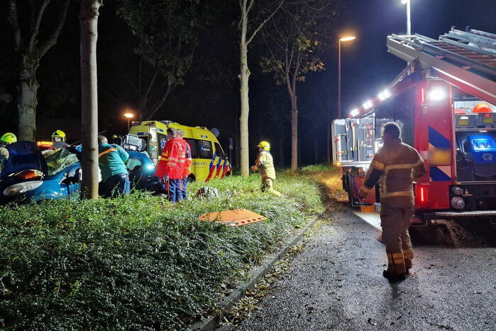 Twee gewonden bij ernstig eenzijdig ongeval