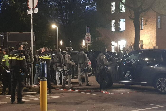 Arrestatieteam oefent gijzeling in school