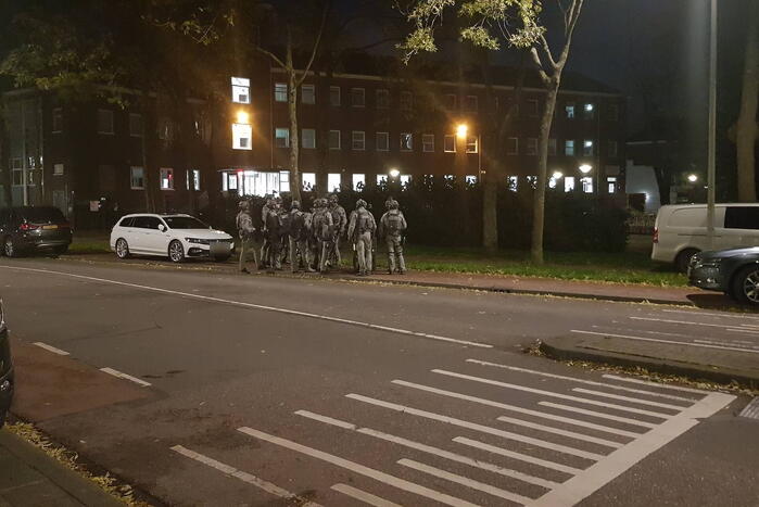 Arrestatieteam oefent gijzeling in school