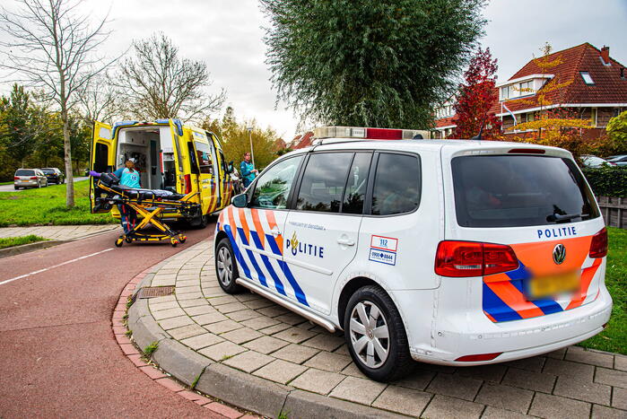 Vrouw met scootmobiel te water geraakt