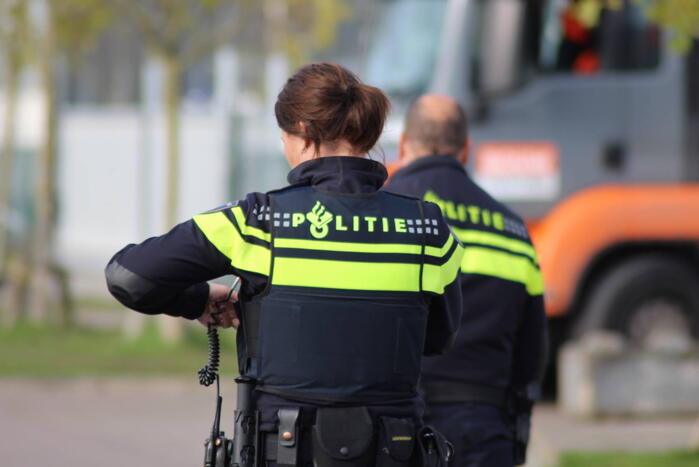 Preventieve drugscontrole bij loodsen op industrieterrein