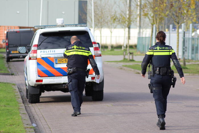 Preventieve drugscontrole bij loodsen op industrieterrein