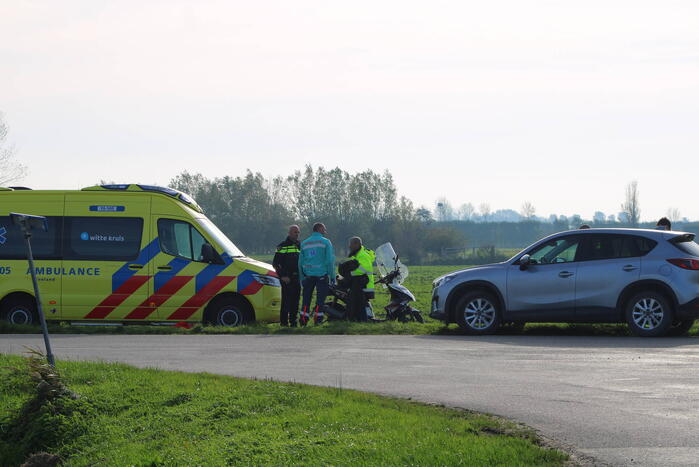 Gewonde bij aanrijding met scooter