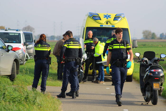 Gewonde bij aanrijding met scooter