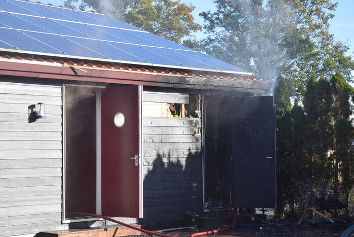 Uitslaande brand in clubgebouw tennisvereniging