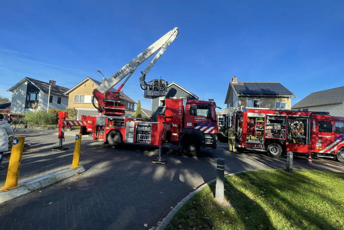 Schoorsteenbrand snel onder controle