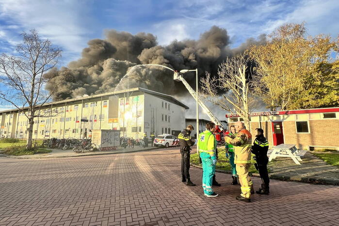 Grote brand in containerwoningen