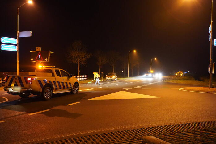 Veel schade bij ongeval tussen bestelbus en auto