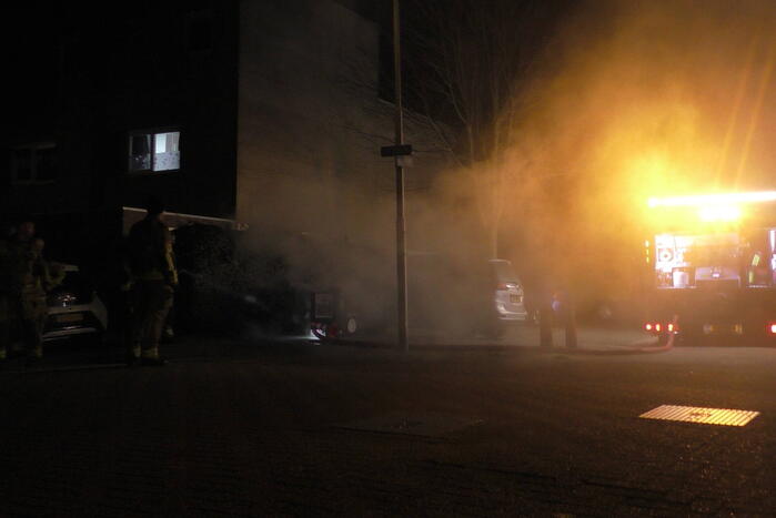 Veel rookontwikkeling bij brand in container