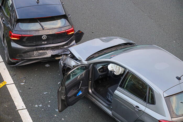 Meerdere voertuigen betrokken bij kettingbotsing