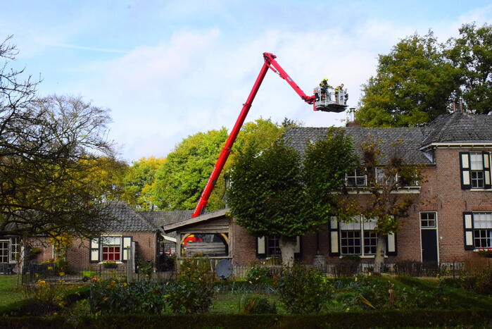 Schoorsteenbrand bij kampeerboerderij De Houtkamp