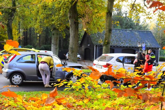Schade en gewonde na aanrijding
