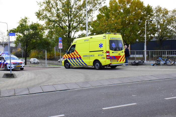 Fietsertje aangereden door auto