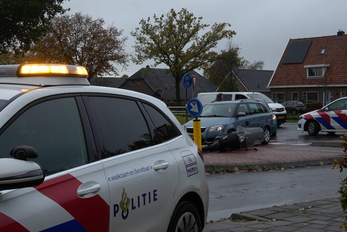 Scooterrijder aangereden door auto