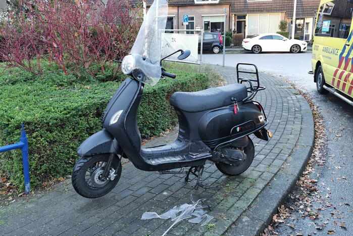 Scooterrijder gewond bij aanrijding