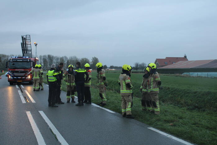 Bestuurder gewond na te water raken met voertuig