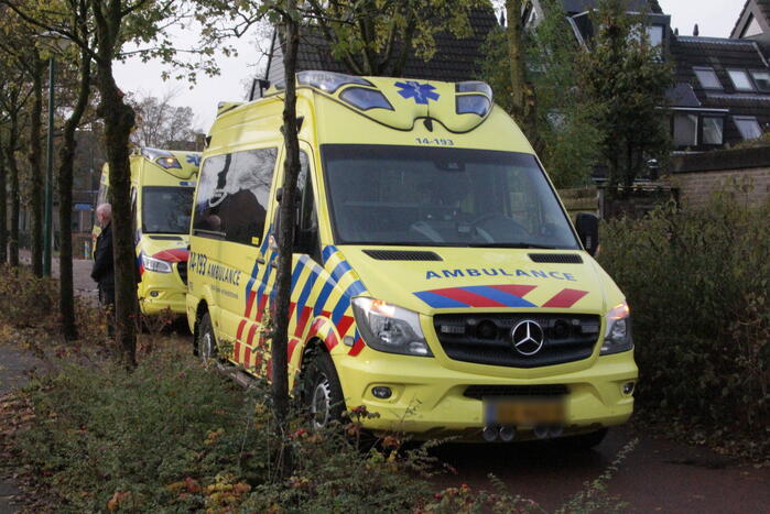 Veel hulpdiensten naar basisschool