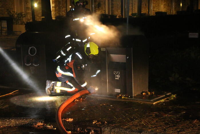 Vuurwerk veroorzaakt brand in container