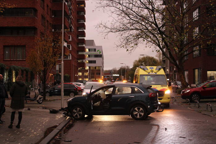 Enorme chaos na ongeval met meerdere voertuigen