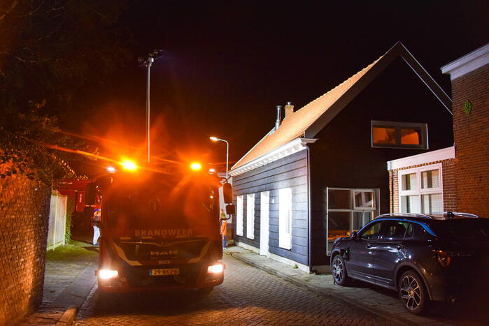 Schoorsteenbrand snel onder controle