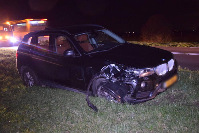 Auto zwaar beschadigd bij eenzijdig ongeval