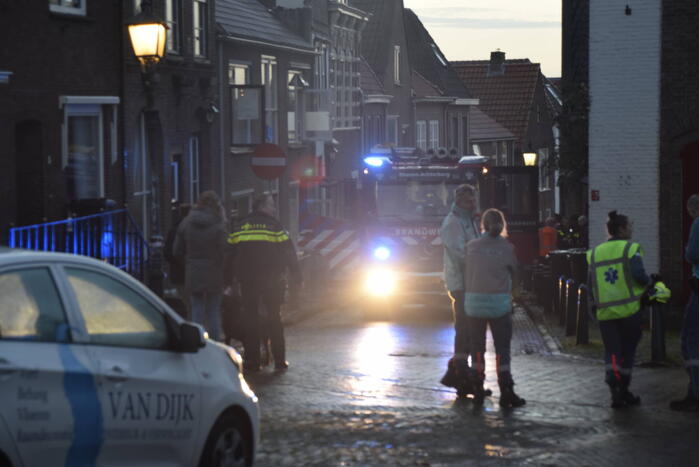 Traumahelikopter ingezet bij brand in slaapkamer