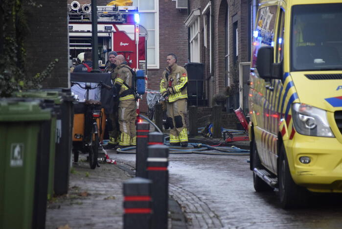 Traumahelikopter ingezet bij brand in slaapkamer