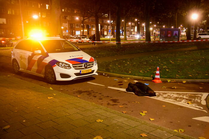 Persoon raakt zwaargewond na steekpartij