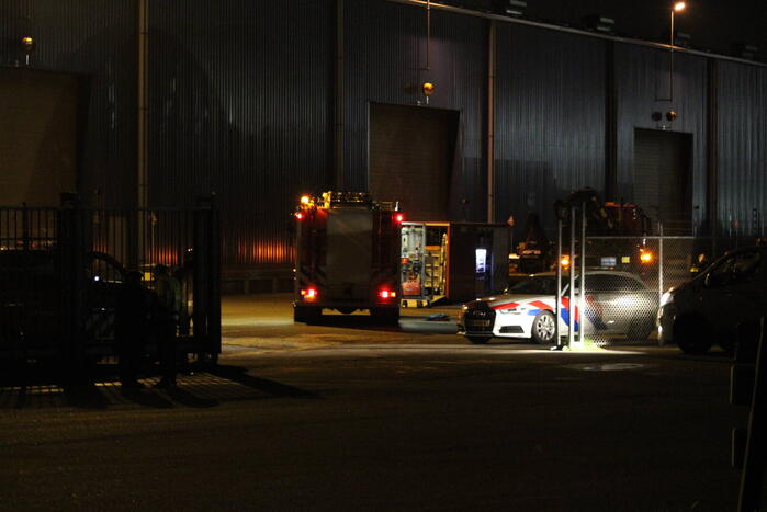 Dode bij verkeersongeval op bedrijven terrein