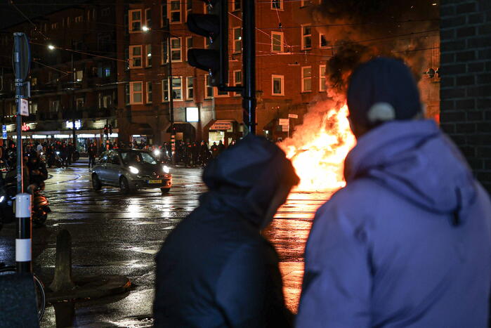 Rellen bij overwinningsfeest Marokkaans elftal