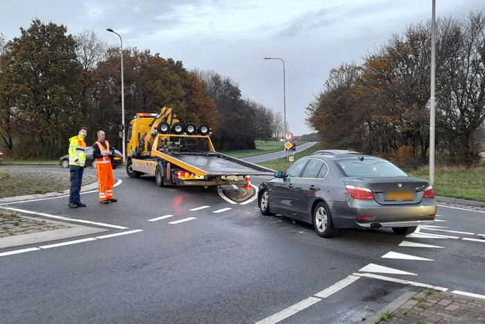 Flinke file door botsing tussen twee voertuigen