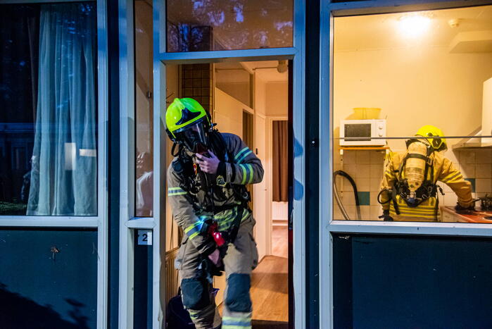 Rookontwikkeling door pannetje op het vuur
