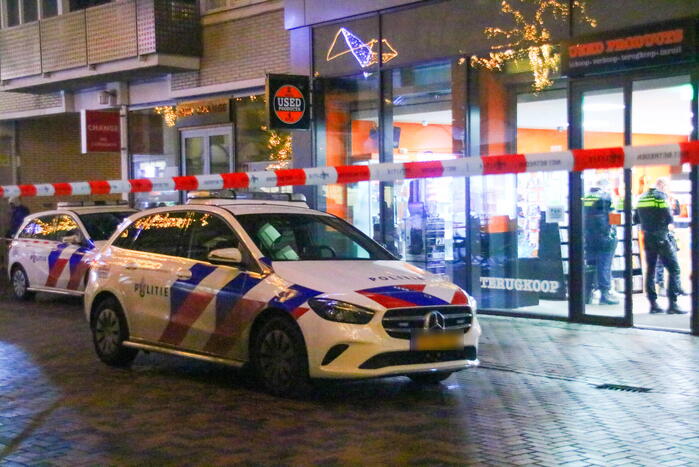 Gewapende overval op winkelpand