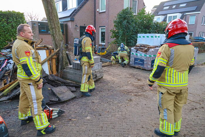 Gasleiding geraakt bij graafwerkzaamheden