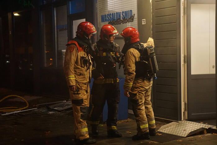 Veel rookontwikkeling bij brand in wasserette