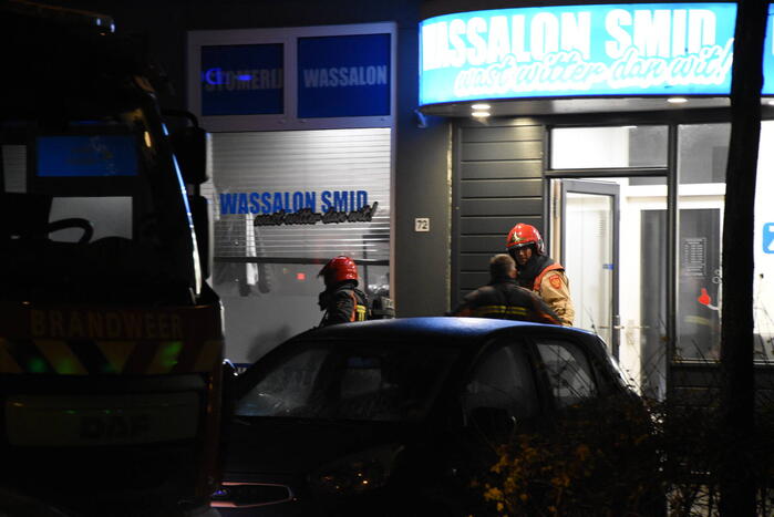 Veel rookontwikkeling bij brand in wasserette